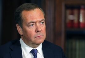 Ne smiruju se strasti nakon skandaloznog snimka: Medvedev uvjeren da se Njemačka sprema za RAT PROTIV MOSKVE
