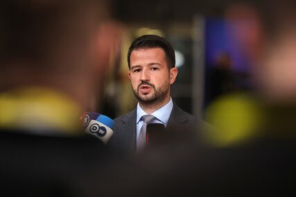 MOGUĆI NOVI IZBORI Raskol Milatovića i Spajića utiče na stabilnost crnogorske vlade