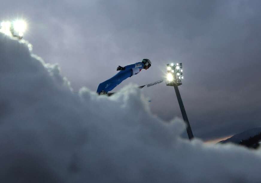 (FOTO) IDE U PENZIJU Letio preko 250 metara, a sada se sprema za kraj karijere