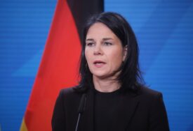 Analena Berbok optužila Moskvu "Tvrdnje da Zapad sprečava Ukrajinu da pregovara s Rusijom su laž"