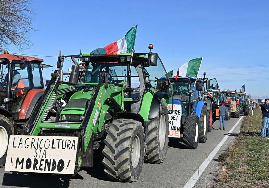 Italijanski farmeri koji protestuju