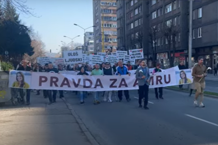 (VIDEO, FOTO) "BORIĆU SE DOK SAM ŽIV" U Tuzli održana protestna šetnja zbog brutalnog ubistva Amre Kahrimanović, bolne riječi njenog brata i sina paraju dušu