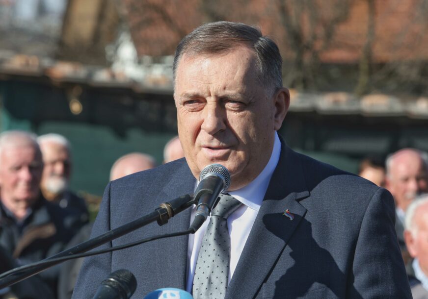 (VIDEO) “Tražimo fabriku za preradu” Dodik otkrio pod kojim uslovima je moguće dozvoliti iskopavanje litijuma na Majevici