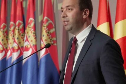 "Sa posebnom radošću dočekujemo Sretenje" Selak čestitao Vučiću Dan državnosti Srbije