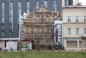(FOTO, VIDEO) Vratiti autentičan izgled: Planirani rok za završetak radova obnove fasade Gospođicine kuće 90 radnih dana