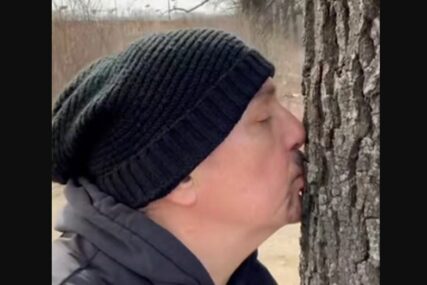 (VIDEO) "BRATE, BRINEŠ ME" Keba ljubi drvo i spaja se sa prirodom