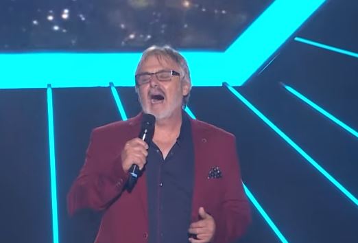 "Roditelji nisu mogli da mi pruže sve" Pjevač podijelio priču o teškom djetinjstvu, otkrio jednu stvar koju želi da uradi PRIJE SMRTI