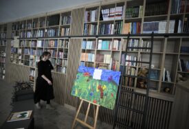 (FOTO) Velika biblioteka u malom Olovu: Knjige redovno čita oko 10% stanovnika, ali dječji fond vapi za dopunom