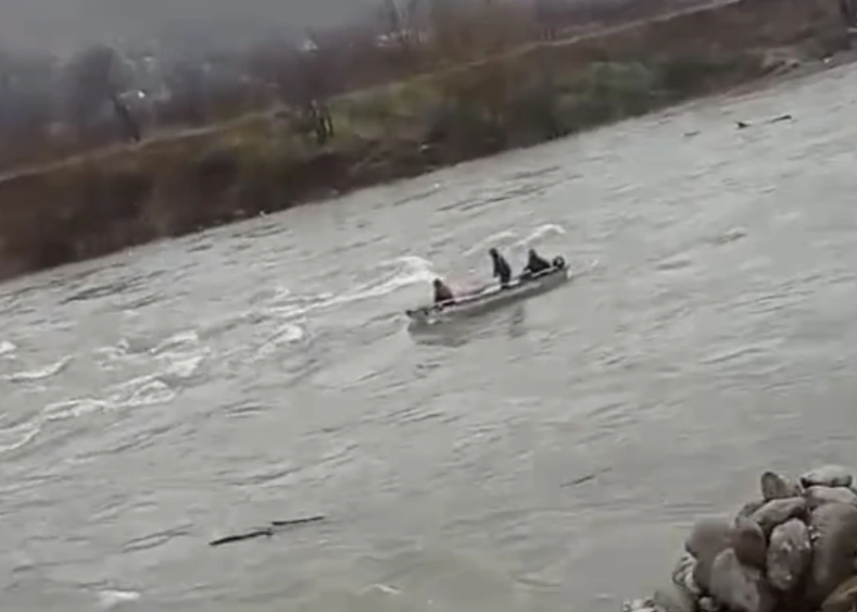 Traga se za nestalom osobom u Podgorici: Pripadnici Službe zaštite i spasavanja pretražuju rijeku Moraču