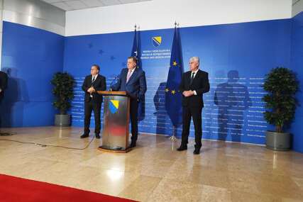 (FOTO) "Dajte nam datum, nemojte se igrati s nama" Dodik nakon sastanka sa koalicionim partnerima uputio jasnu poruku EU