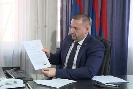 (FOTO) “Ne može biti profesionalna i objektivna” Nuždić predočio dokument koji potvrđuje da je Uzunovićeva bila pripadnik Armije BiH