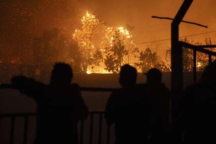 VATRENA STIHIJA ODNOSI ŽIVOTE Broj žrtava u šumskim požarima povećan na 64, strahuje se da će ih biti još više