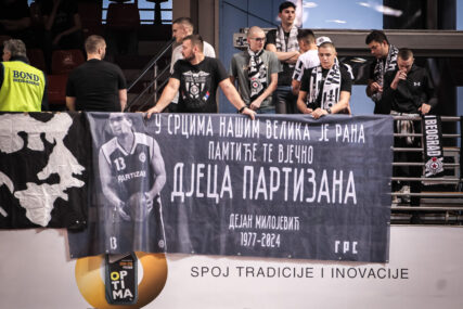 (VIDEO) "U srcima našim velika je rana..." Grobari poslali posljednji pozdrav Dejanu Milojeviću u Laktašima