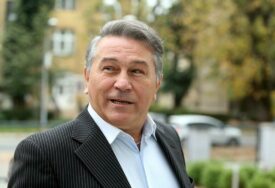 “UĆUTI SMEĆE DOK JA GOVORIM” Žestoka rasprava na suđenju zbog 90.000 evra, Halidu Muslimoviću čak i pozlilo