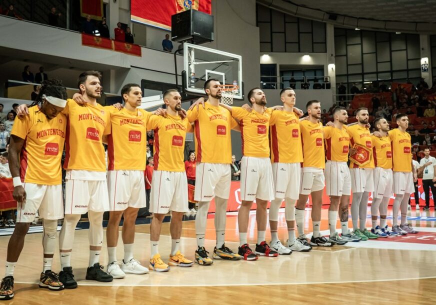 (FOTO) Zvezdin krilni centar igra kao preporođen: Crna Gora ubjedljivo slavila protiv Švedske u kvalifikacijama za Evrobasket