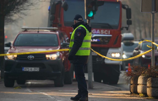 Požar u Sarajevu, policija i vatrogasci na terenu