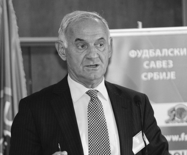 (FOTO) Čitav svoj život poklonio srpskom fudbalu: Preminuo bivši potpredsjednik Partizana