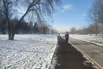rekreacija trčanje snijeg