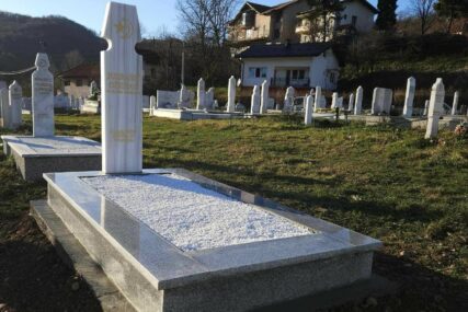 (FOTO) GESTA KOJA TOPI SRCE Anonimni Banjalučanin podigao spomenik tragično nastradalom Dženanu Juzbašiću