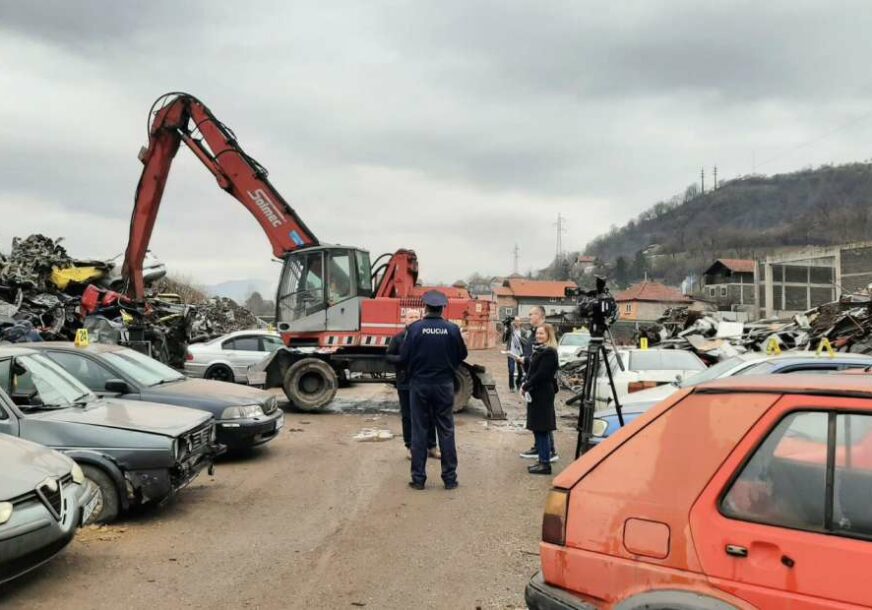 uništavanje vozila koja su oduzeta od bahatih vozača
