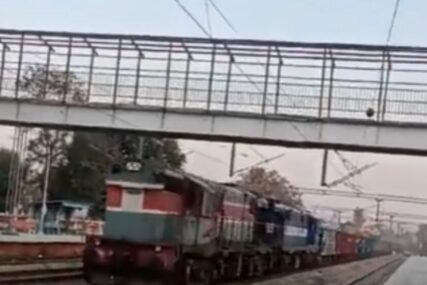 (VIDEO) Voz prešao više od 70 kilometara bez mašinovođe: Kretao se oko 100 na sat, prošao čak pet stanica