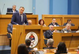 Skoro u cik zore: Nacrt izbornog zakona Srpske izglasan u Narodnoj skupštini