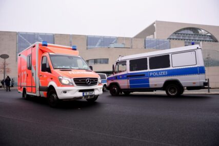 Policija traga za počiniocima: Bačena bomba na sinagogu u Njemačkoj, podignute mjere bezbjednosti