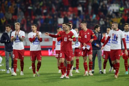 MEČ POČINJE MINUTOM ĆUTANJA Rusija i Srbija odaju počast Utkinu pred utakmicu u Moskvi
