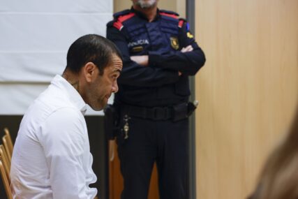 (FOTO) Novi detalji izlaska iz zatvora: Kauciju za Dani Alveša su platili novinari