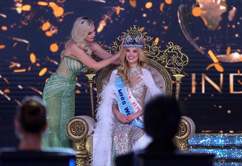 Kristina Pi Kova Iz E Ke Izabrana Je Za Novu Miss Svijeta