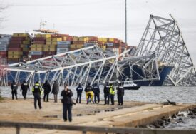 "Nema dokaza o terorističkom napadu" Brod srušio most u SAD, u toku detaljna istraga
