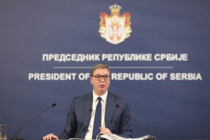 "Nije lako da kažem kakve smo vijesti dobili" Vučić poručio da su ugroženi vitalni interesi Srbije i Srpske