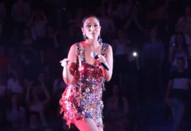 (VIDEO, FOTO) "PRIJA KAO ČAROBNICA, OMAĐIJALA NAS JE" Ovo su utisci publike s koncerta u Banjaluci, oglasila se i pjevačica na Instagramu
