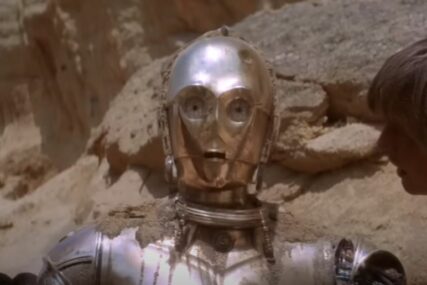 (VIDEO, FOTO) Dio čuvenog robota iz "Ratova zvijezda" zablistao na aukciji: Glava "C-3PO" prodata za 843.000 dolara
