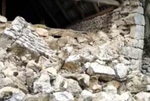 Šteta nakon zemljotresa u selu u Crnoj Gori