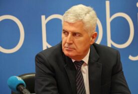 "Želimo zaustaviti blokadu BiH" Čović najavio razgovore s čelnicima stranaka vladajuće koalicije zbog izmjena Izbornog zakona