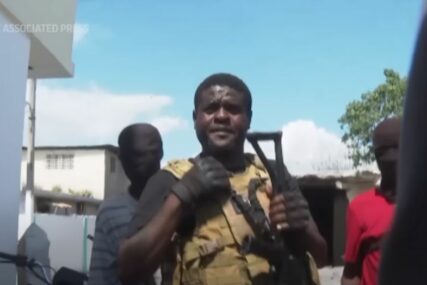 Džimi Roštilj lider pobune na Haitiju