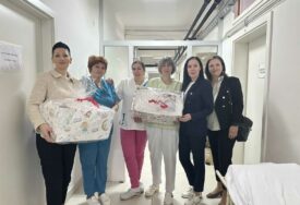 BRIGA O PORODILJAMA Forum žena SPS daruje porodilišta širom Srpske povodom 8. marta
