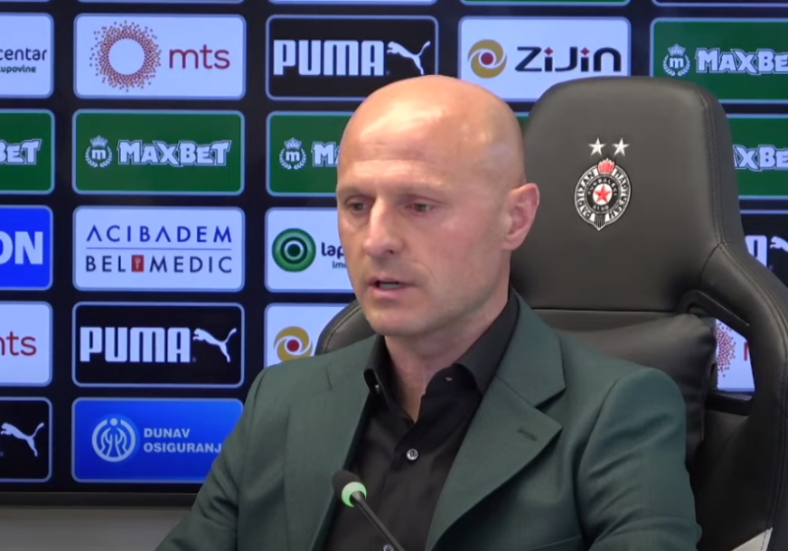 (FOTO) "On je fudbalska institucija" Trener Partizana otkrio šta misli o Piksijevoj izjavi za crno-bijele i njihov dugi boravak na čelnoj poziciji