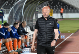 ŠOK IZ HUMSKE Partizan smijenio Duljaja, Albert Nađ vodi crno-bijele do kraja sezone