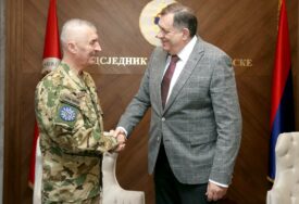 (FOTO) Dodik s novim komandantom EUFOR “Srpska je politički i bezbjednosno stabilna”