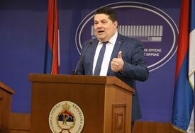 "CILJ REZOLUCIJE JE SATANIZACIJA SRPSKE" Stevandić poručuje da će parlament RS sutra zauzeti svoj stav