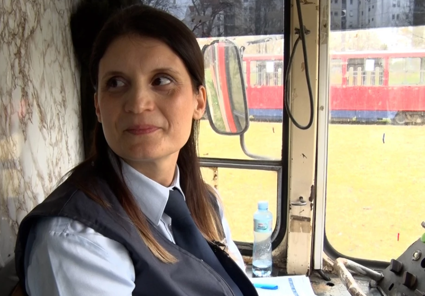 Ružica Jovanovski vozi autobus
