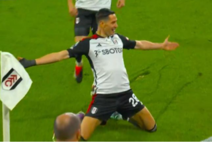 (VIDEO) MAJSTORIJA SRBINA Lukić na fenomenalan način postigao prvi gol u Premijer ligi