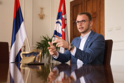 "Ovo je dokaz kako stranci 'pomažu' opoziciji" Stanivuković ironično komentarisao odluku CIK BiH da zabrani SDS učešće na Lokalnim izborima