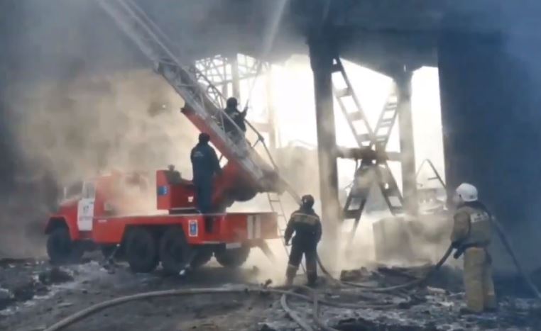 Gašenje požara na termoelektrani u Rusiji