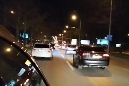 (VIDEO) Kolaps zbog koncerta Prije: Velike gužve u saobraćaju u Banjaluci