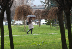 (VIDEO) Banjaluku pogodilo JAKO NEVRIJEME: Jaka kiša poplavila ulice