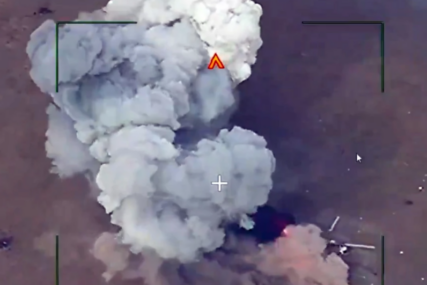 (VIDEO) Snimak jezivog ruskog napada: Tri ukrajinska helikoptera sletjela nedaleko od linije fronta