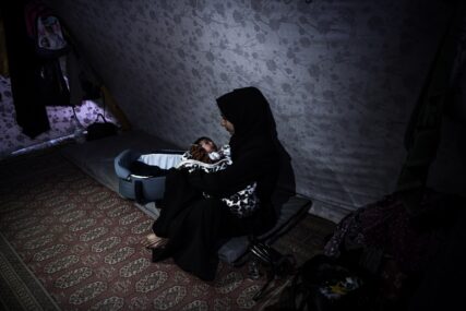 ALARMANTNO UPOZORENJE Svako treće djete mlađe od 2 godine u Gazi na ivici gladi